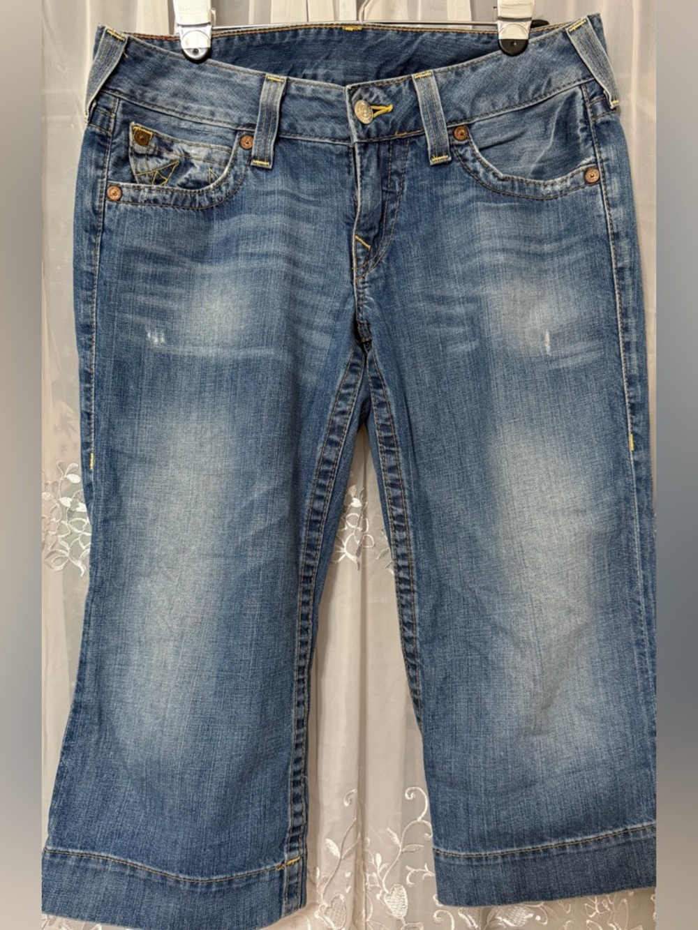 True Religion Capris - Size 31